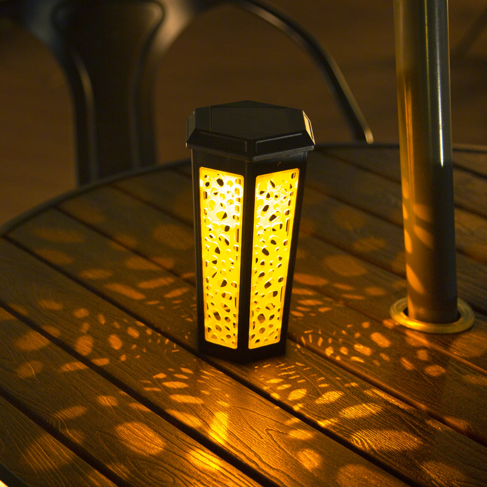 Lampe solaire hexagonale à motif creux, lampe à motif de feuilles, lampe transparente pour suspension et insertion, lampe de pelouse